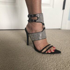 Cape Robbin Damita Black Suede Rhinestone Womens High Heels Size 6 (Brand New)